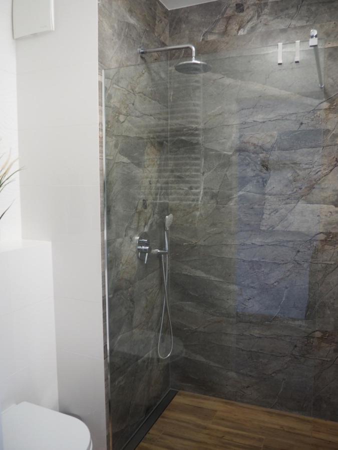 J&W Apartament Nad Motlawa Gdańsk Extérieur photo